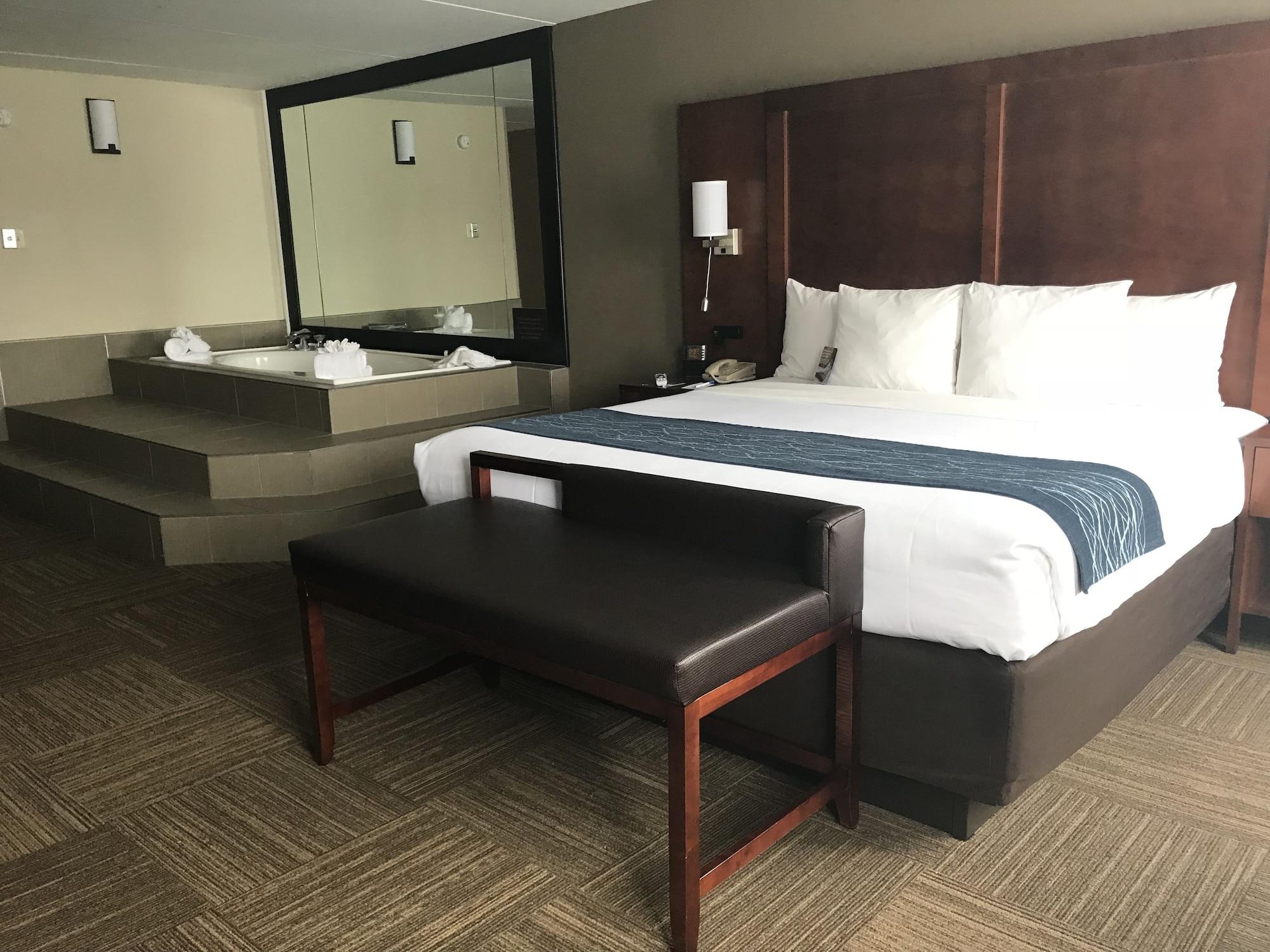 Comfort On Hudson River 3*